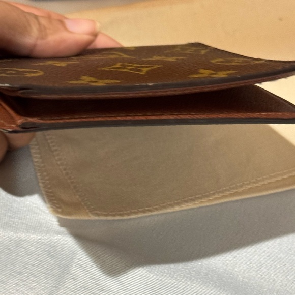 Louis Vuitton Men’s Bifold Wallet Brown Monogram Canvas Logo Accents - Picture 13 of 14